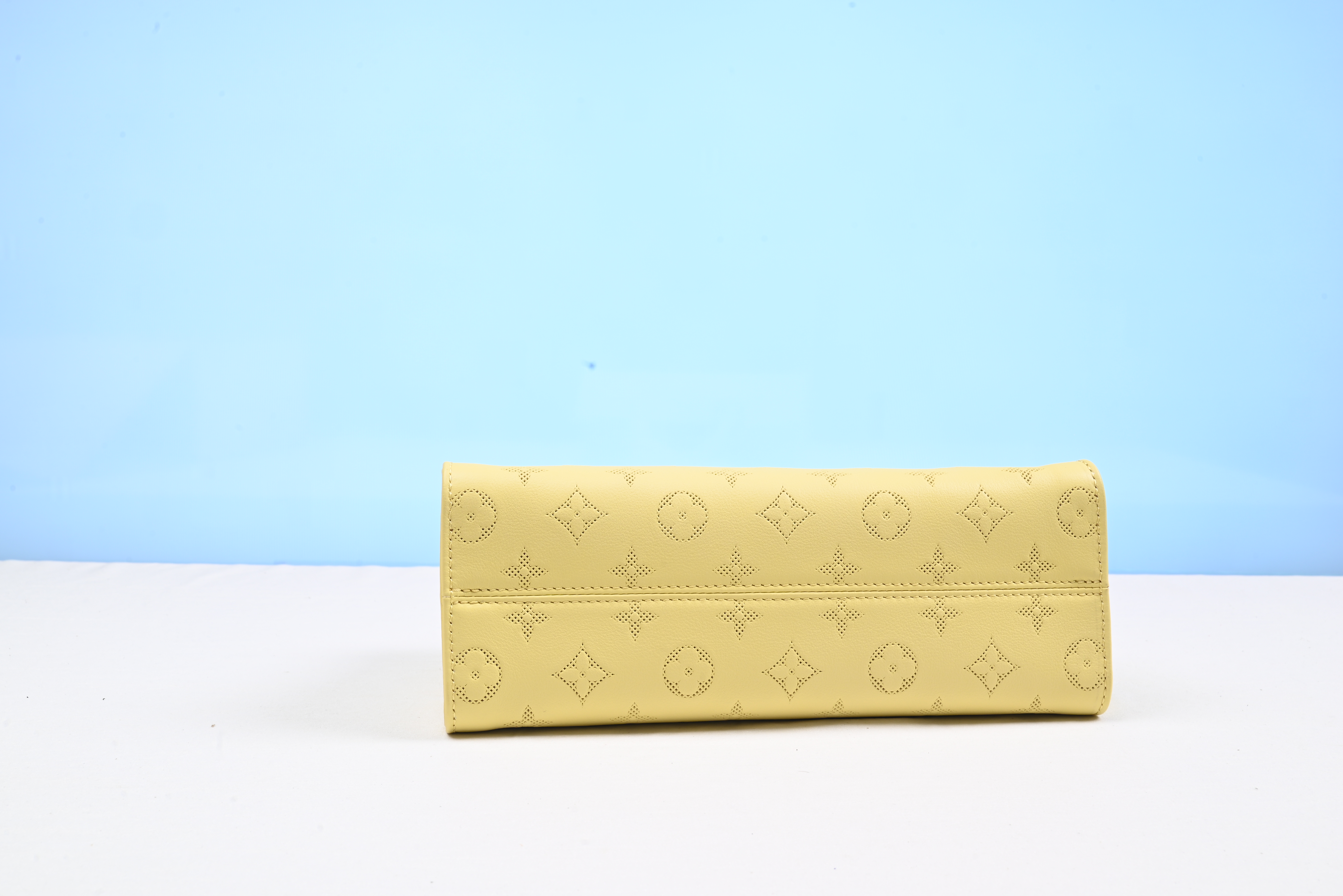 LsVttn bag yellow 25cm