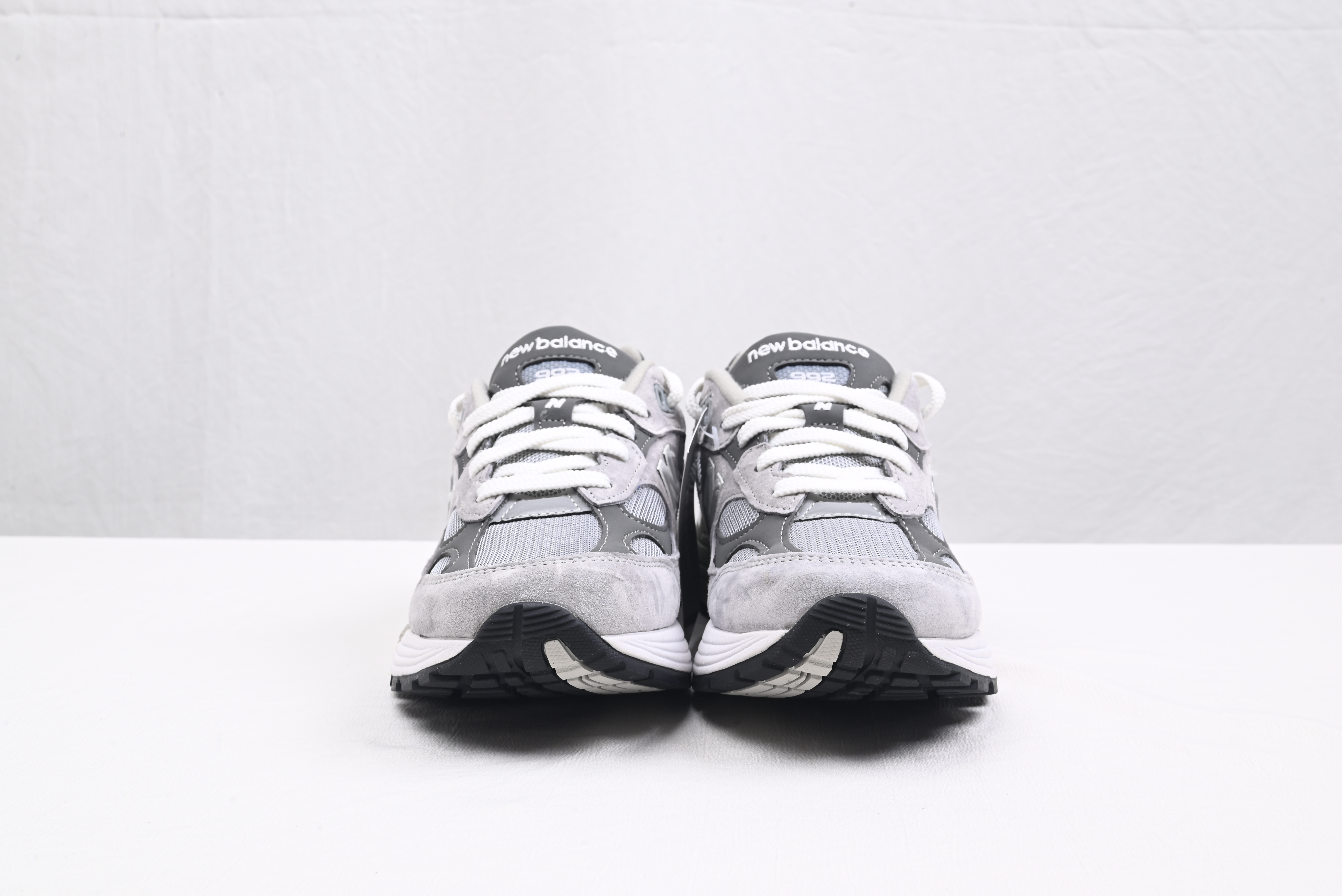 NwBlnc 992 Grey M992GR