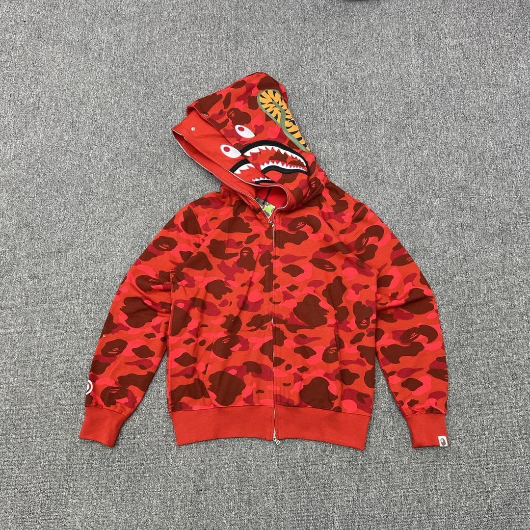Bape hoodie red 2024122701