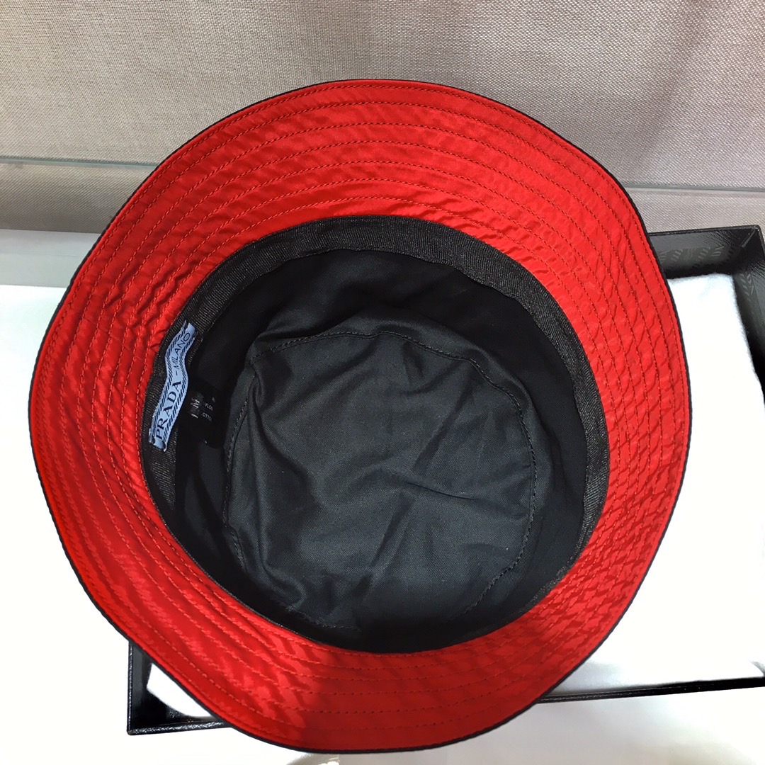 prada nylon bucket hat 2HC137
