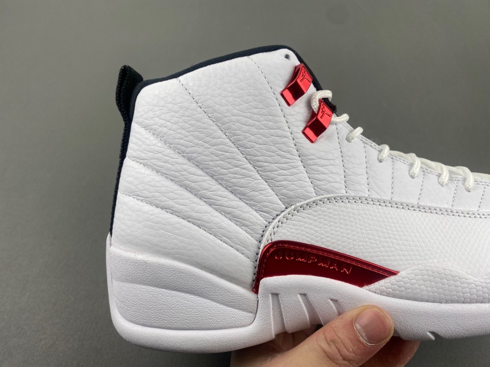 Air Jordan 12 Retro CT8013-106