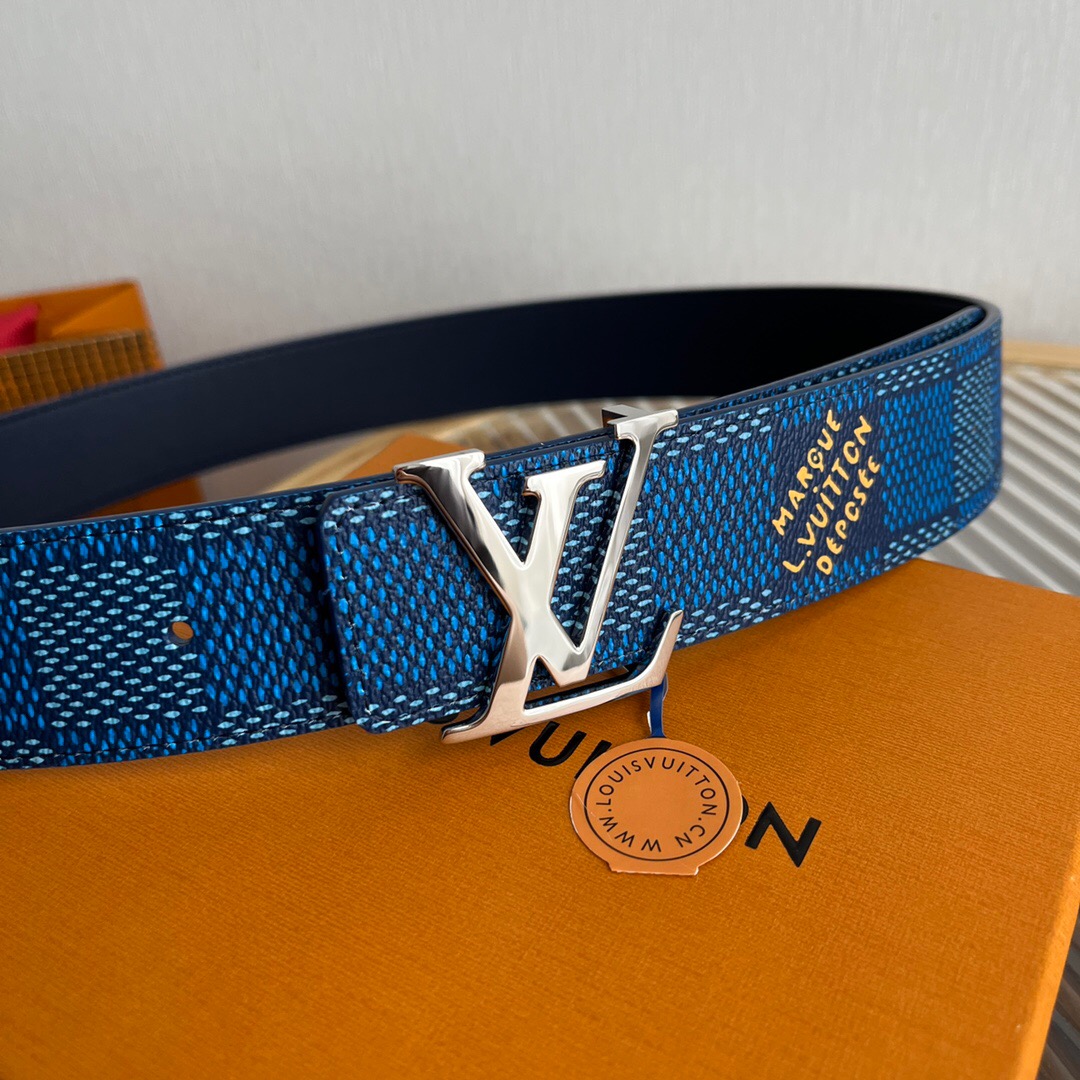 LV Initiales 40mm Reversible Belt M8645U
