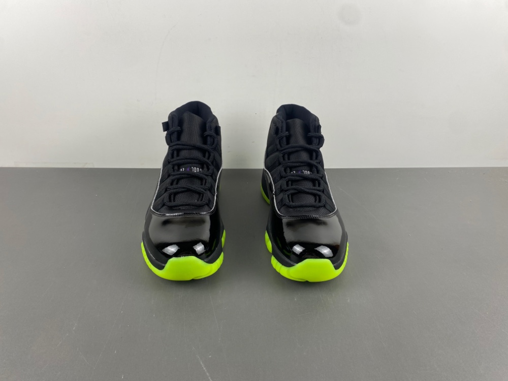Air Jordan 11 Black fluorescent green CT8012-003