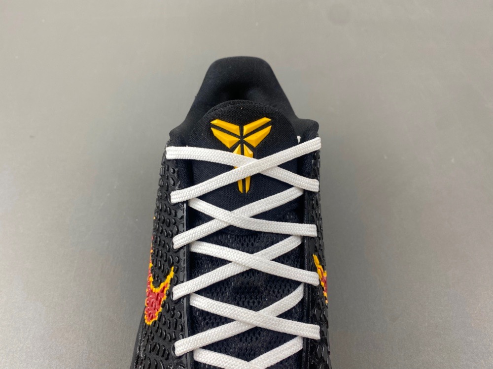 NIKE ZOOM KOBE 6 PE2025-103