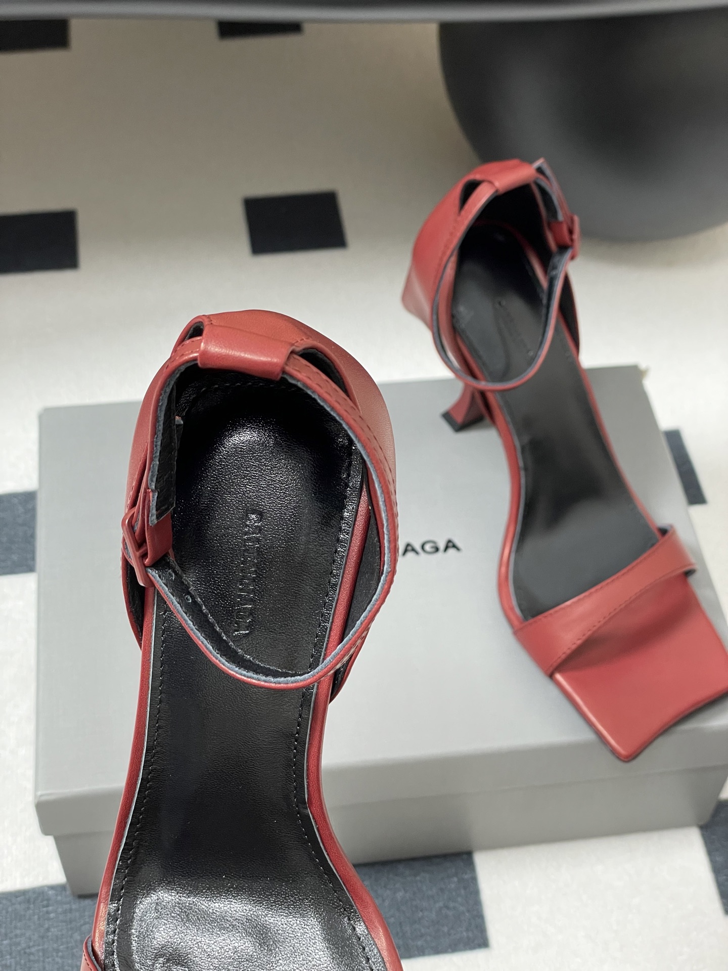 Balenciaga High heel Shoes 35123119
