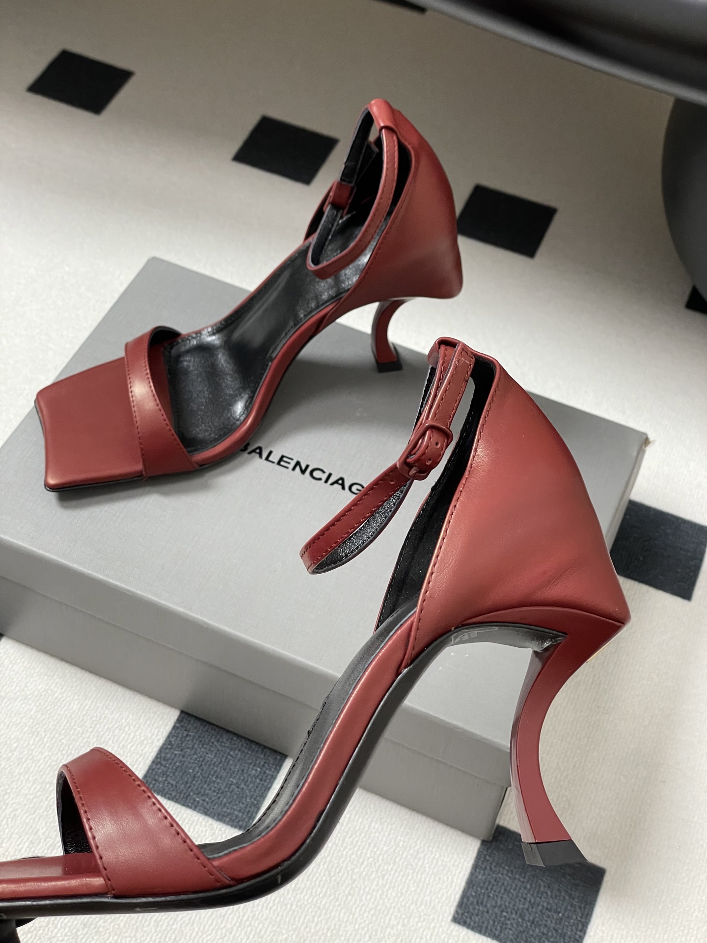 Balenciaga High heel Shoes 35123119