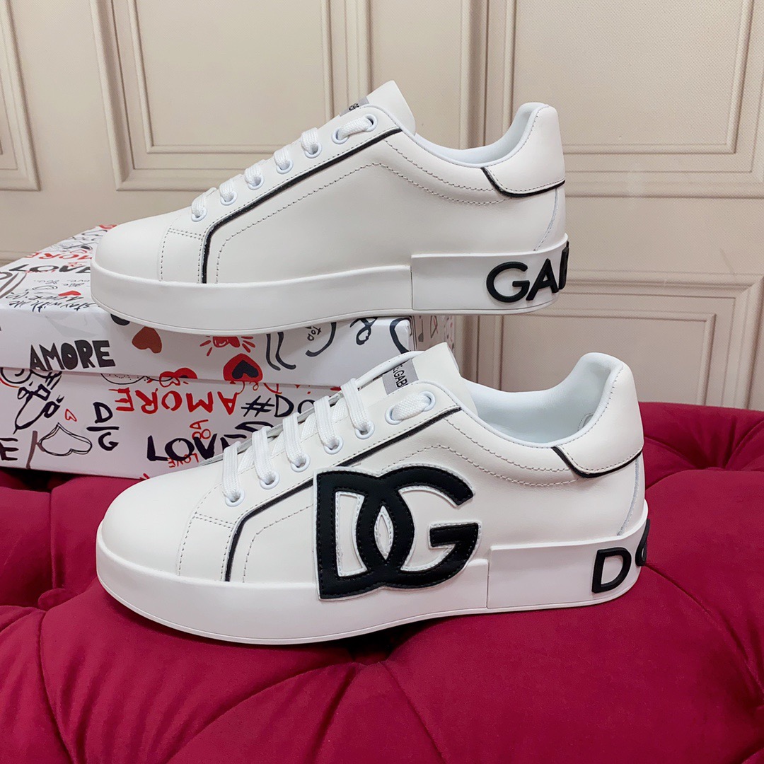 Dolce Gabbana white shoes