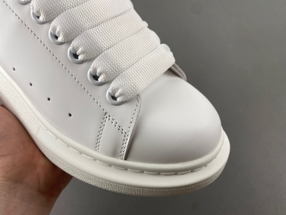 Alxndr McQN sneakers white green