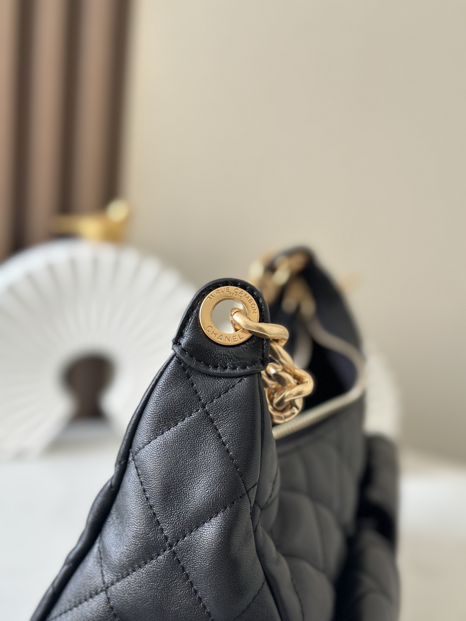 Channel black bag 92123246 27x35x18cm