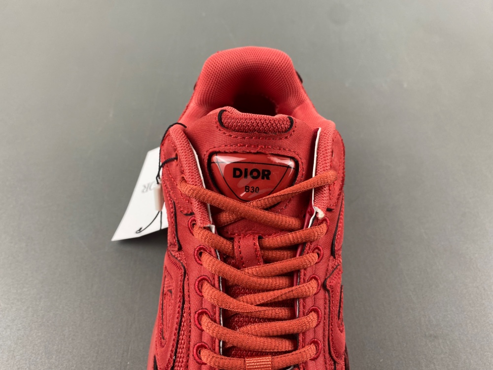 Christian Dior red 3SN279ZAN H557