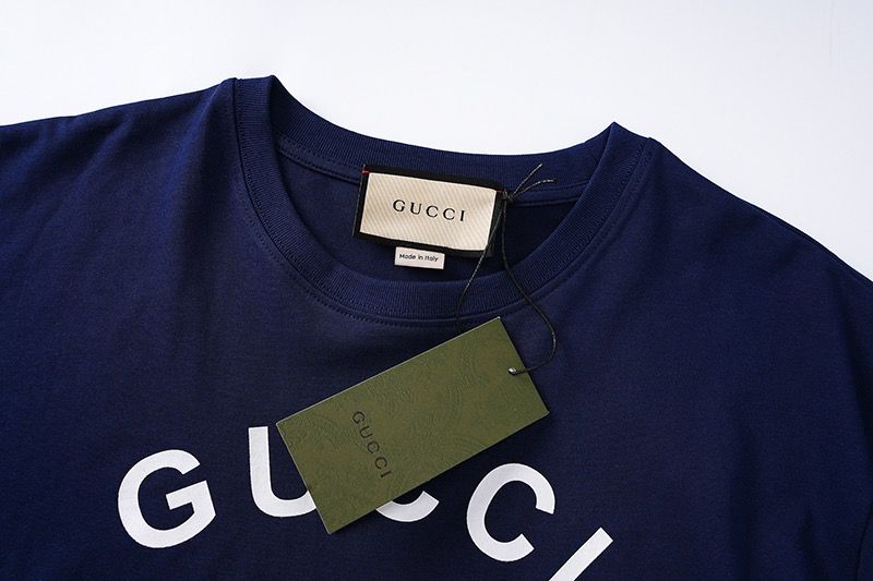 Gucci blue t-shirt