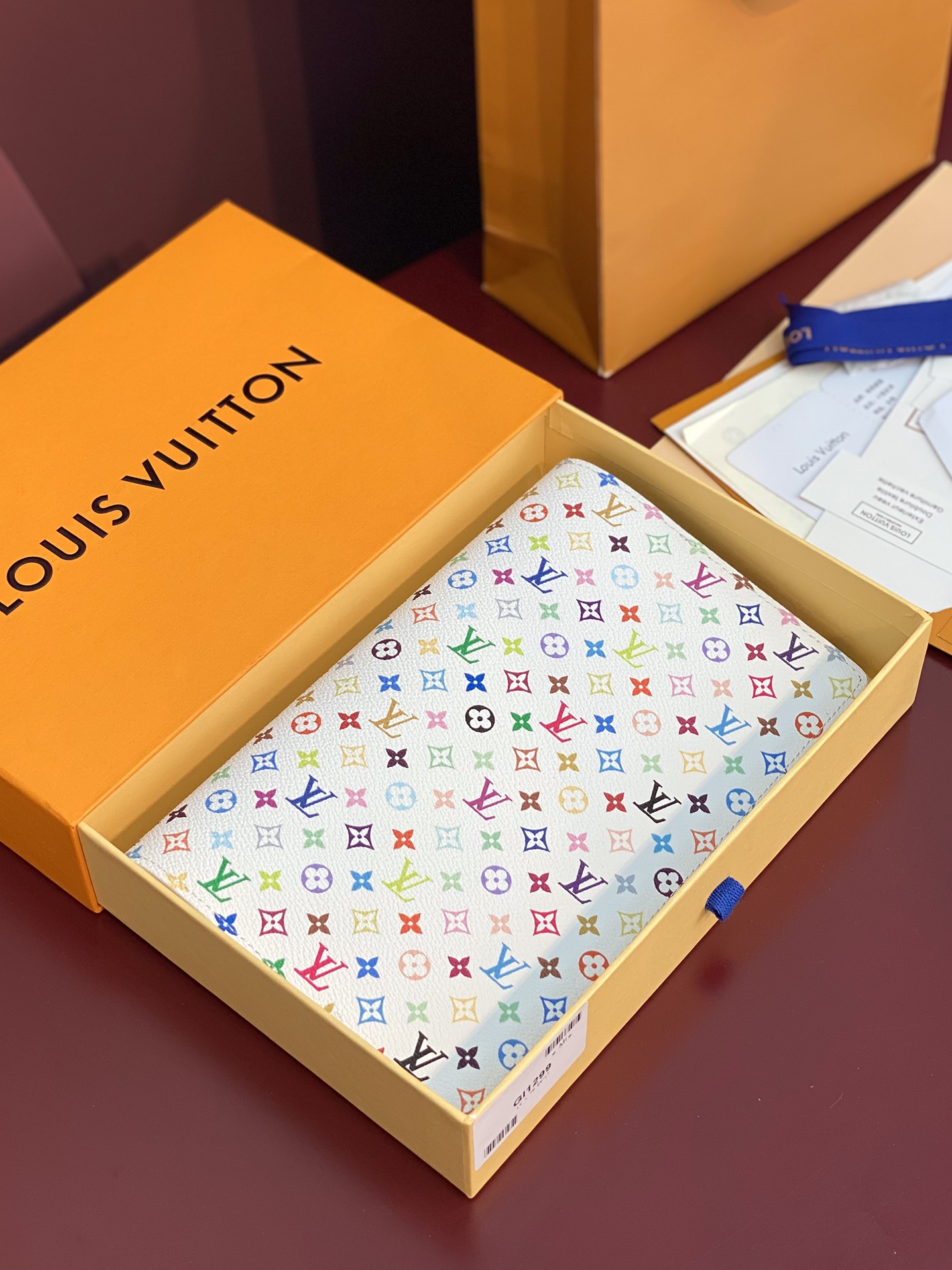 L0UlS VUlTT0N wallet GI1299