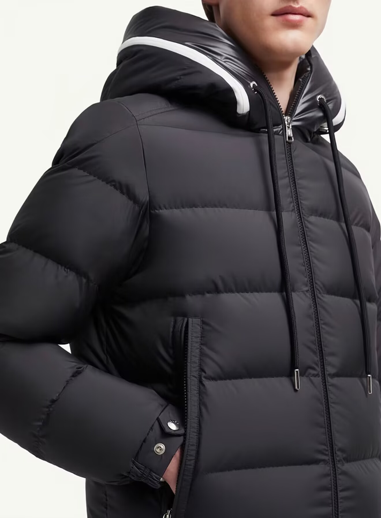 Moncler Cardere Hooded Short Down Jacket