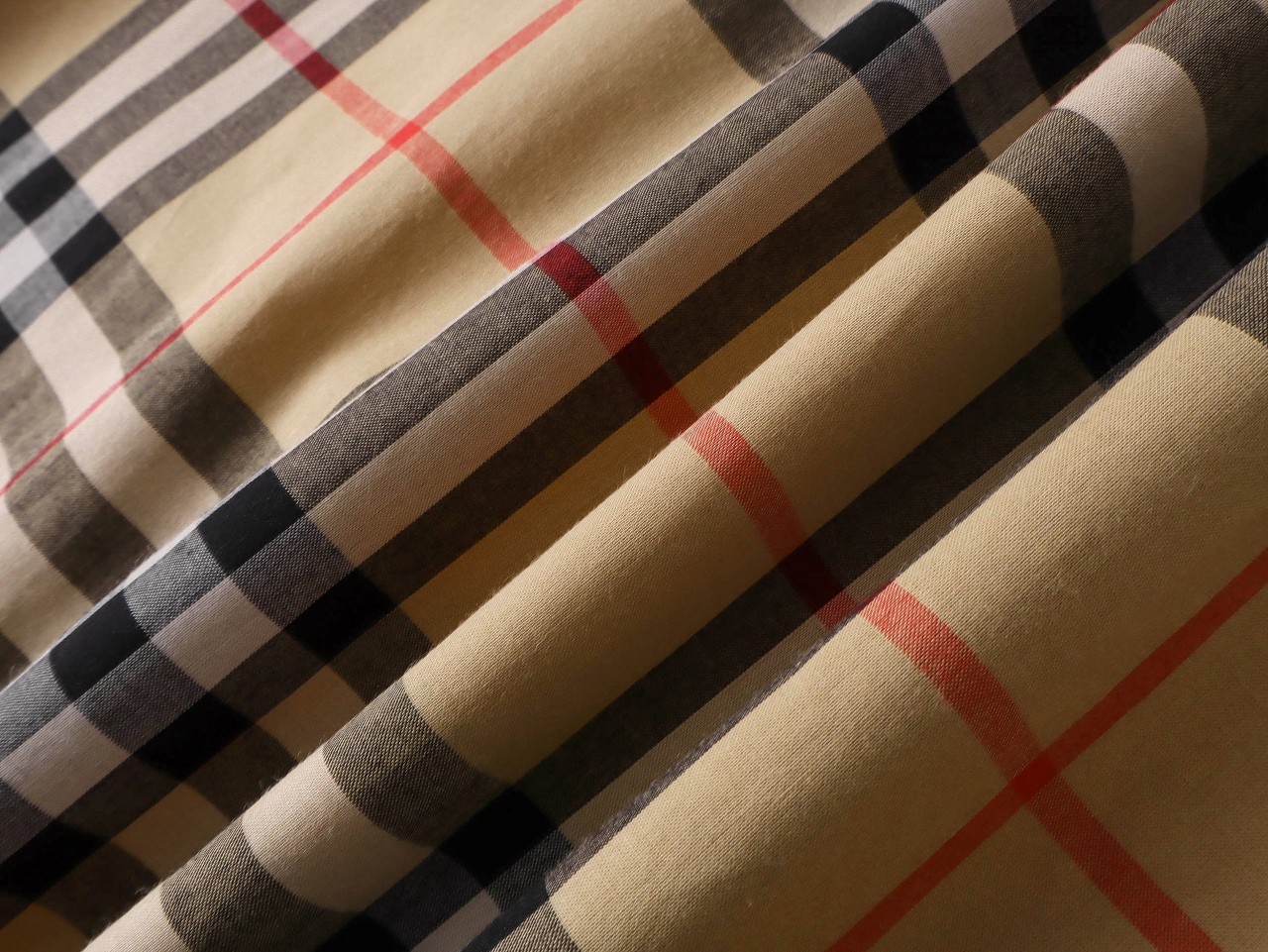 Burberry Khaki shirt LD00110