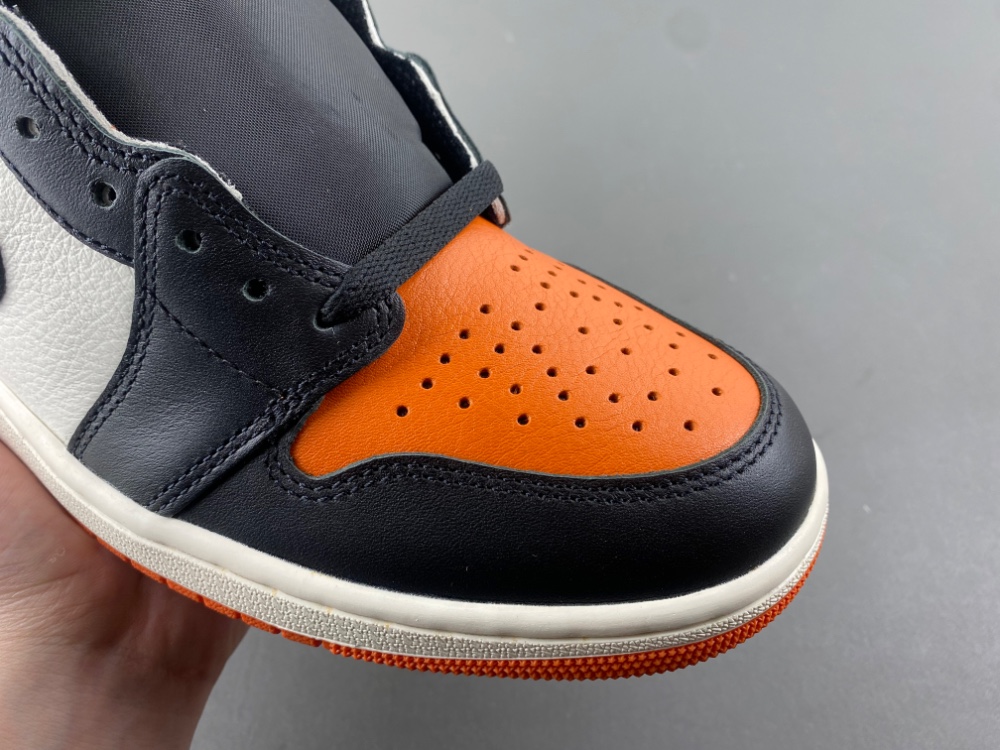 Air Jordan 1 High OG “Shattered Backboard” 2025 DZ5485-008