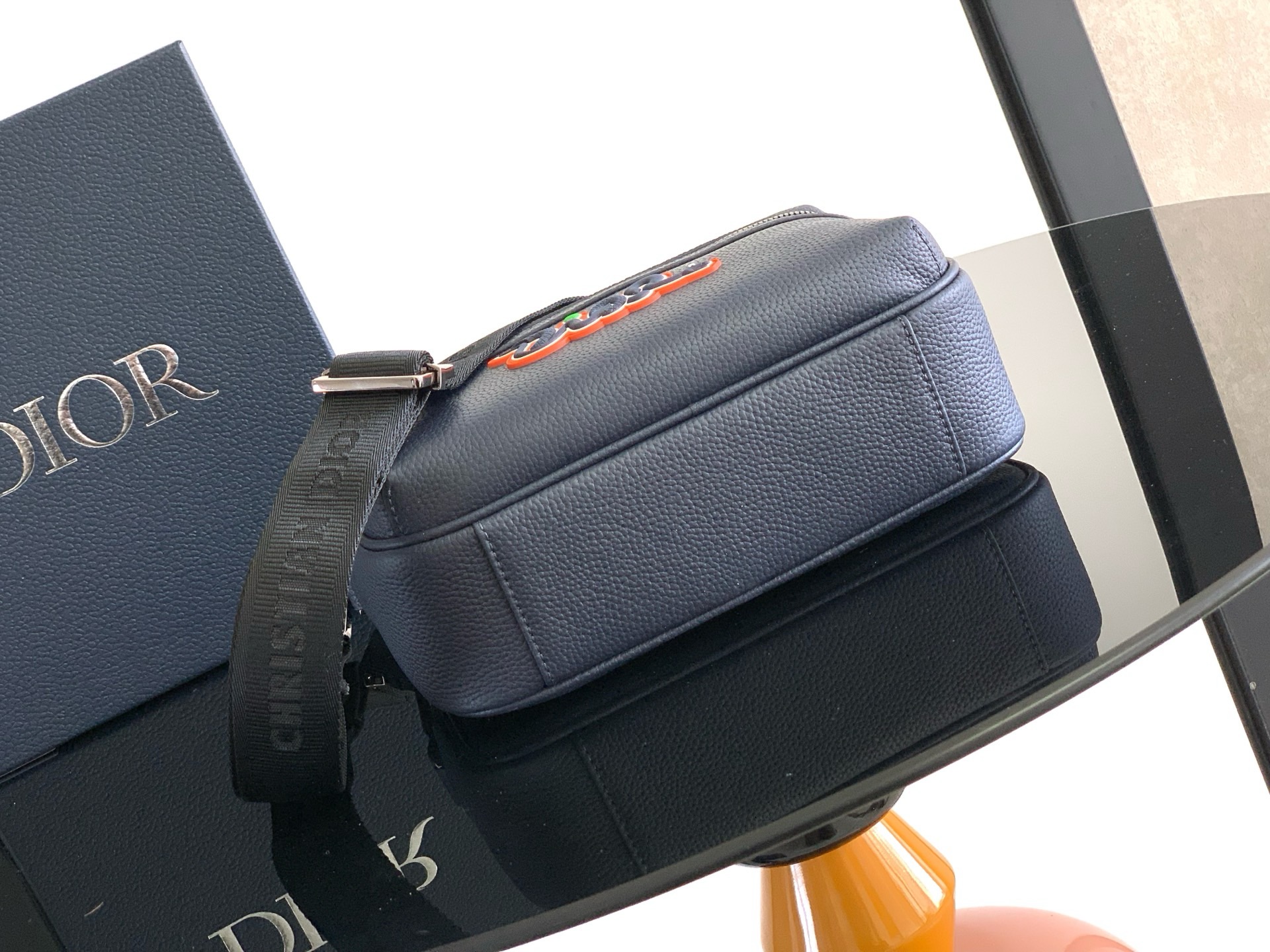 Dioor AND KAWS bumbag 2ESWS034OYY_H95844 bule