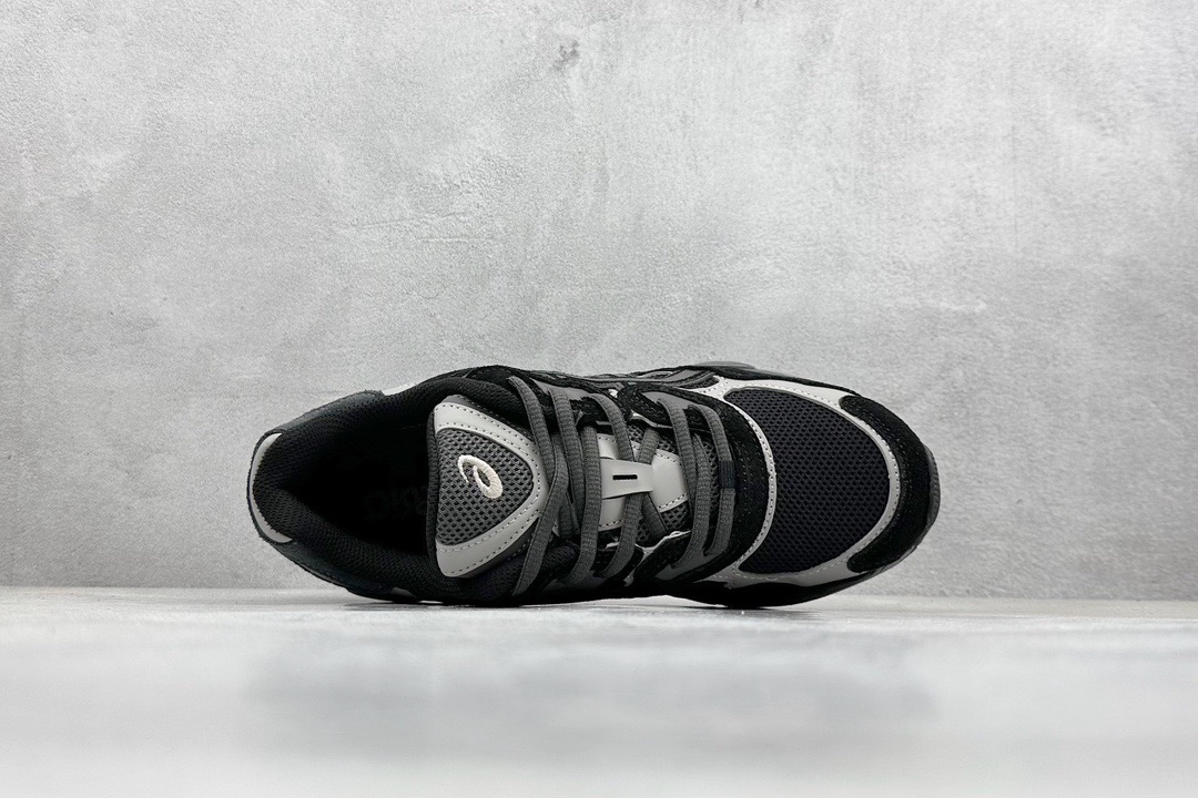 ASICS Gel-NYC black sneaker