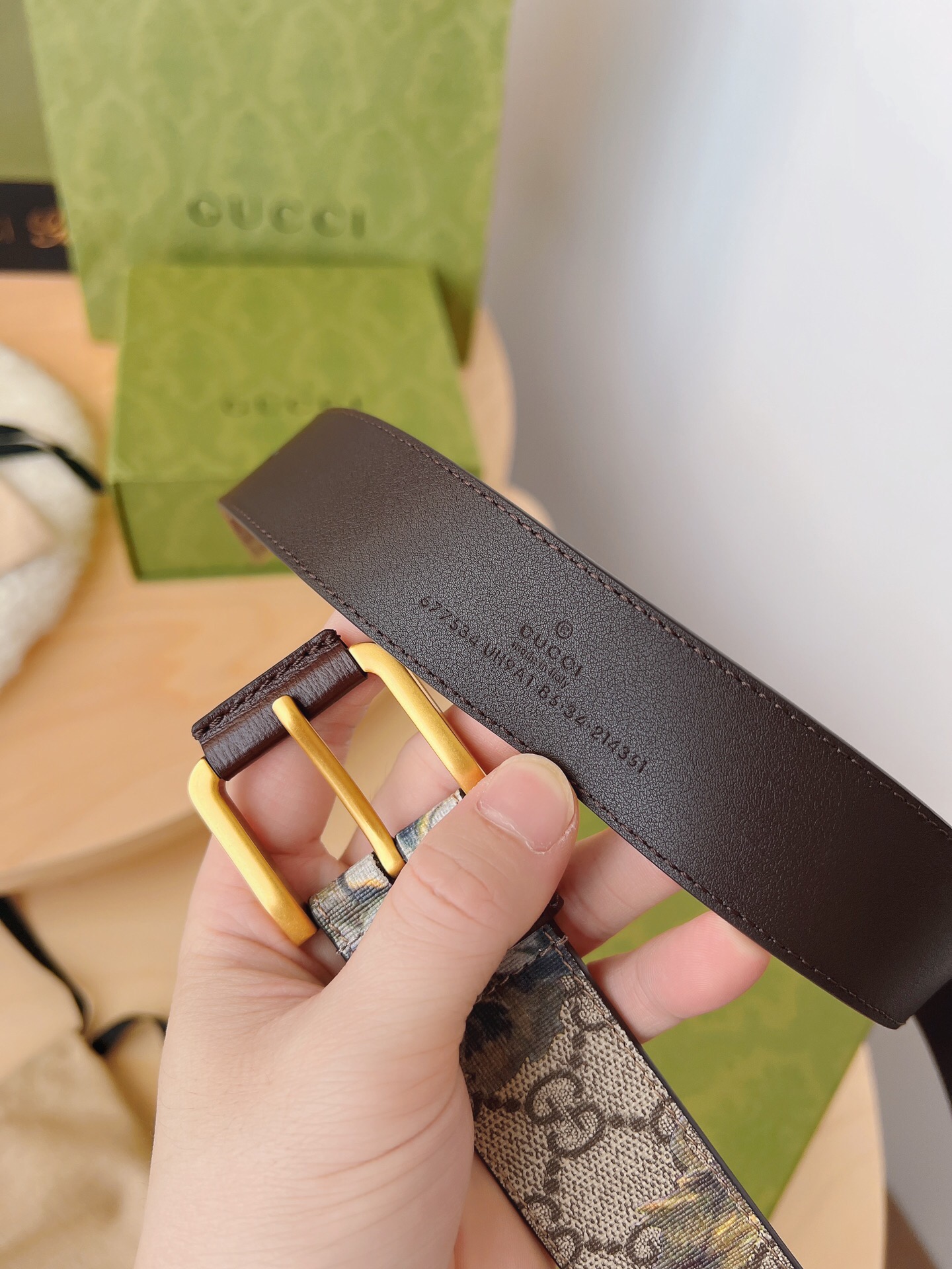 Gucci GG carnation print belt 677534