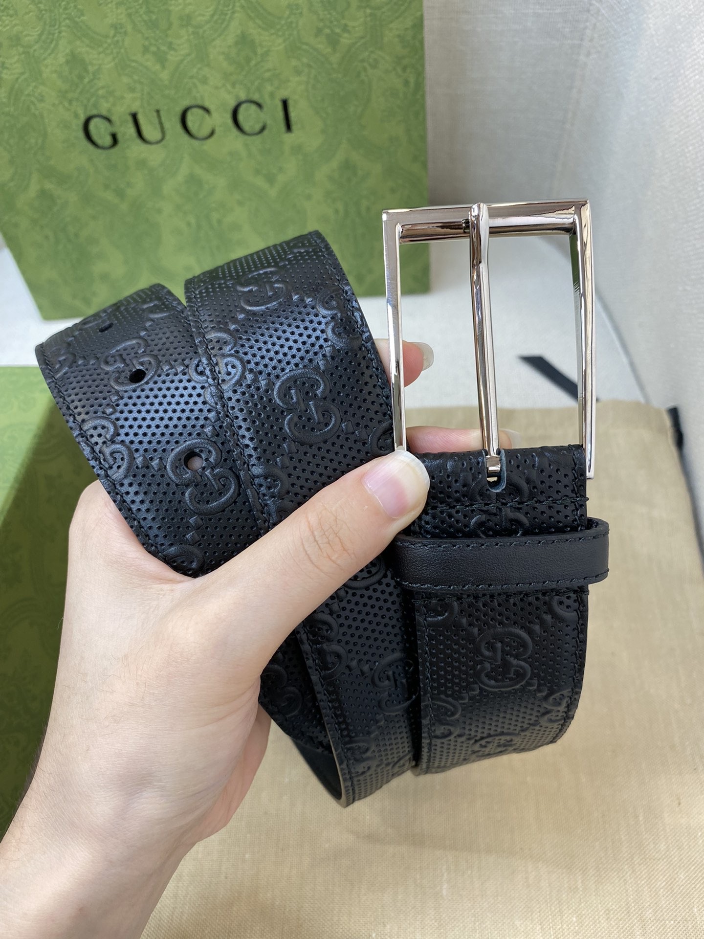 Gucci belt with square buckle 474313
