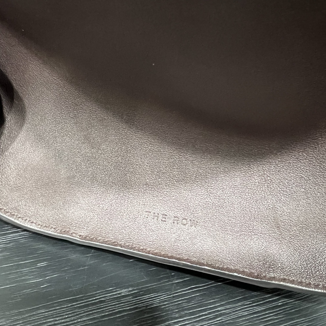 The row Marlo 17 43*30.5*16cm