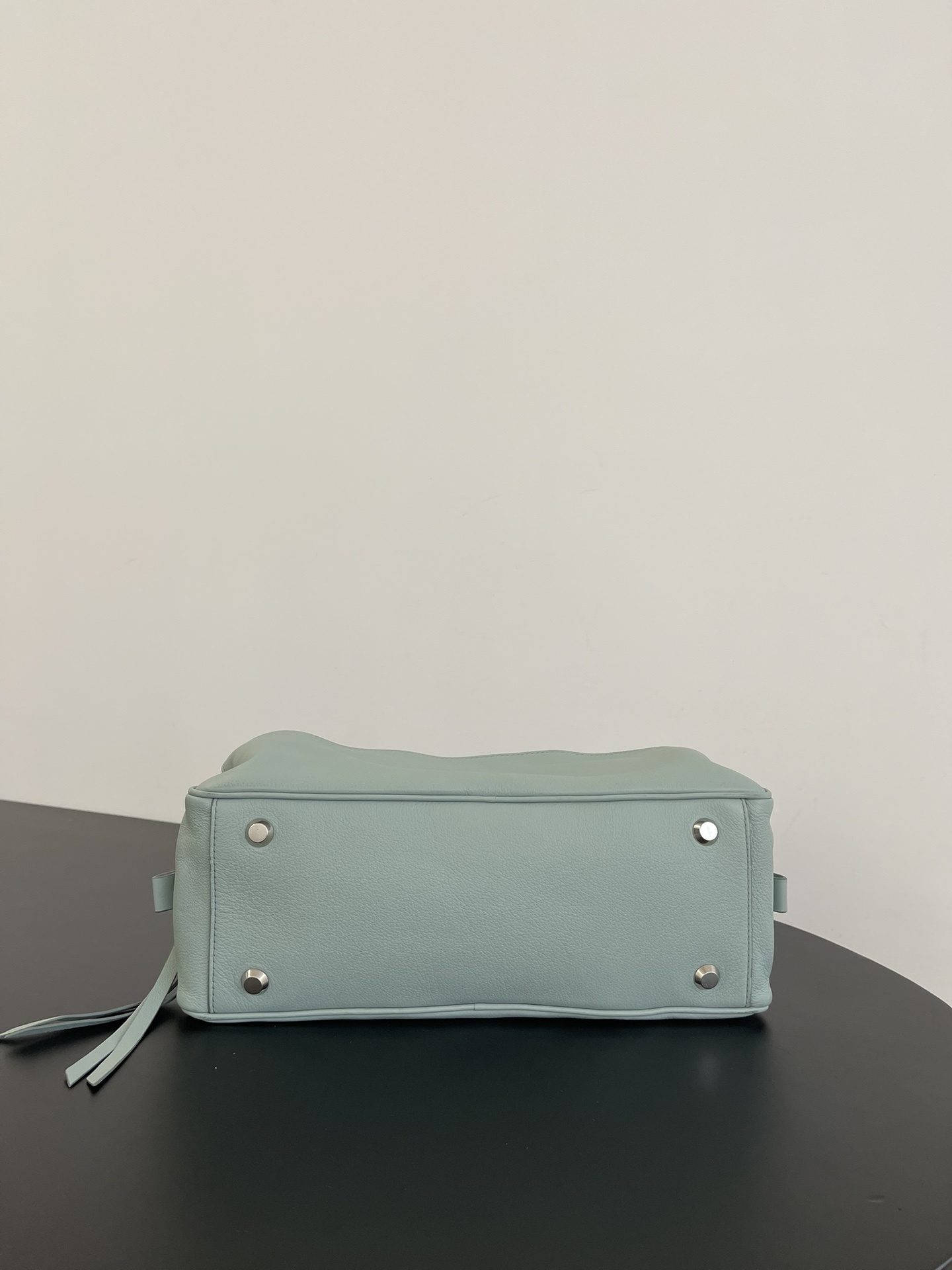 Balenciaga Carrie 26.9*13.9*5.3cm