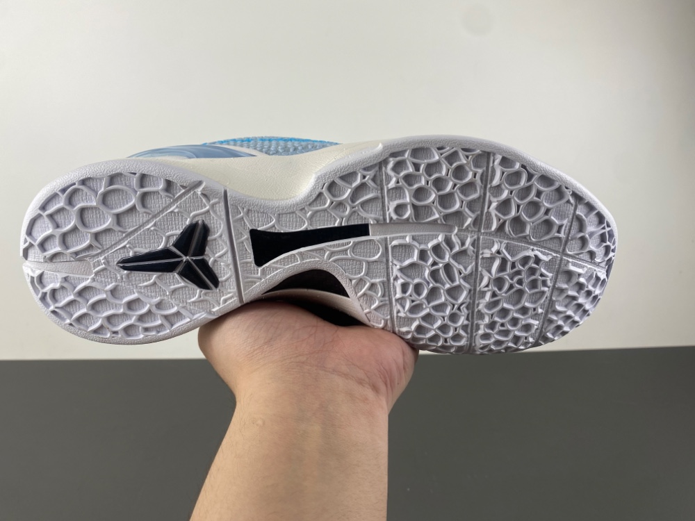 Nike Kobe 6 Protro “Light Armory Blue” PE (Caitlin Clark)IO3672-400