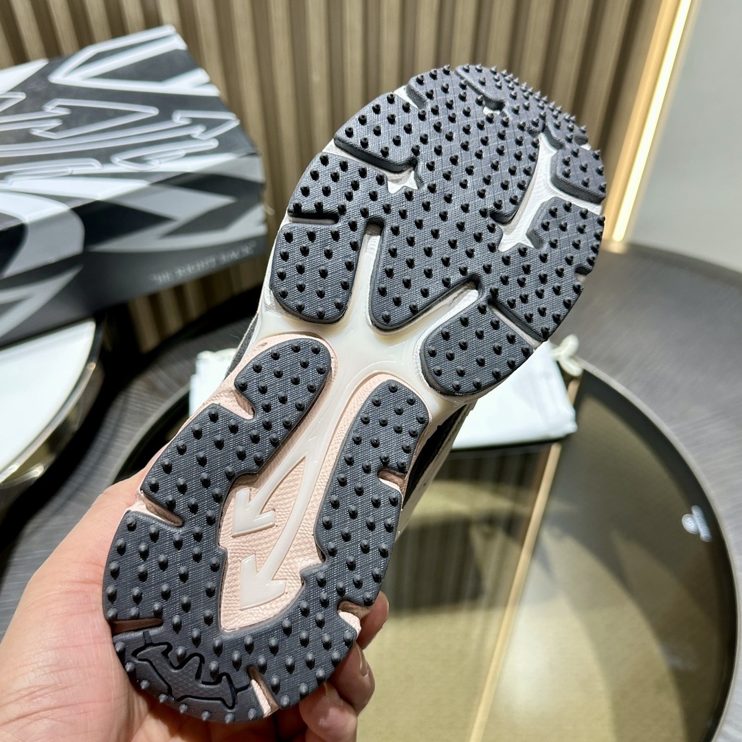 OFF-WHITE BE RIGHT BACK 05