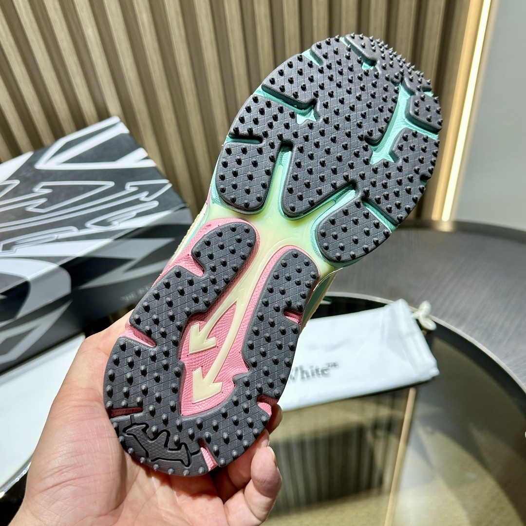 OFF-WHITE BE RIGHT BACK 06