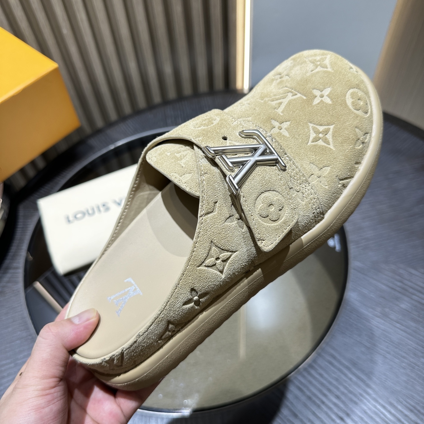 LV Easy sandals slides 03