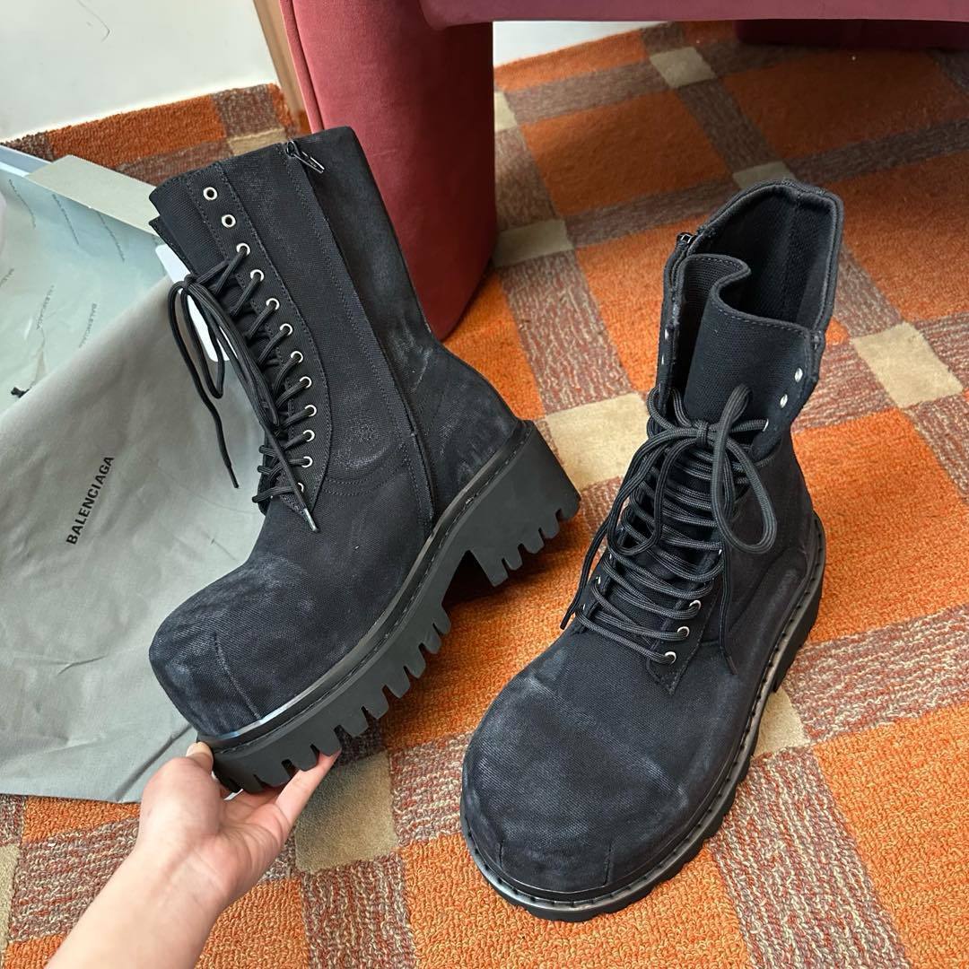 Balenciaga Stomper boots