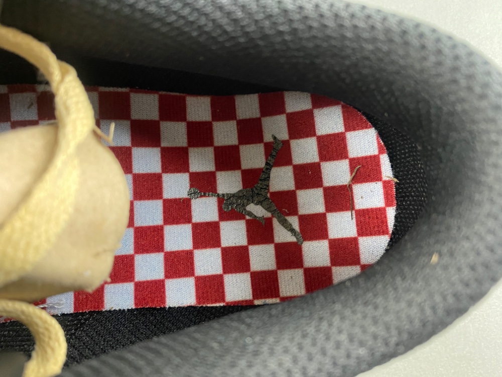 Air Jordan 1 brown black red HQ2016-200