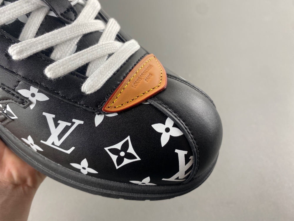 Louis Vuitton LV Nigo FW25 Buttersoft black and white