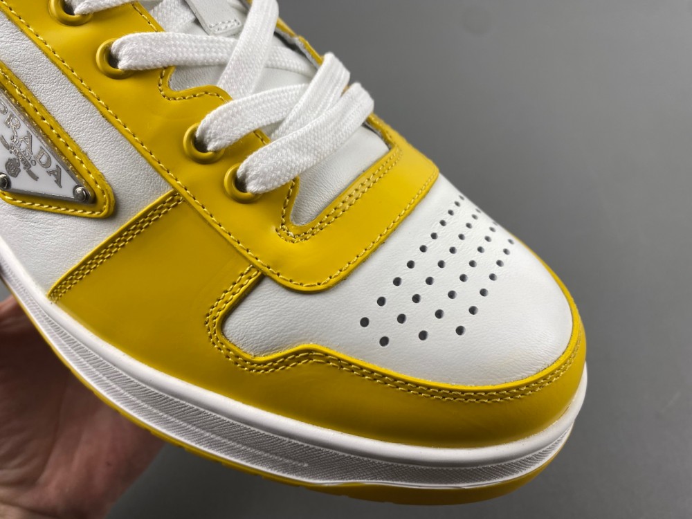 Prada sneaker white yellow