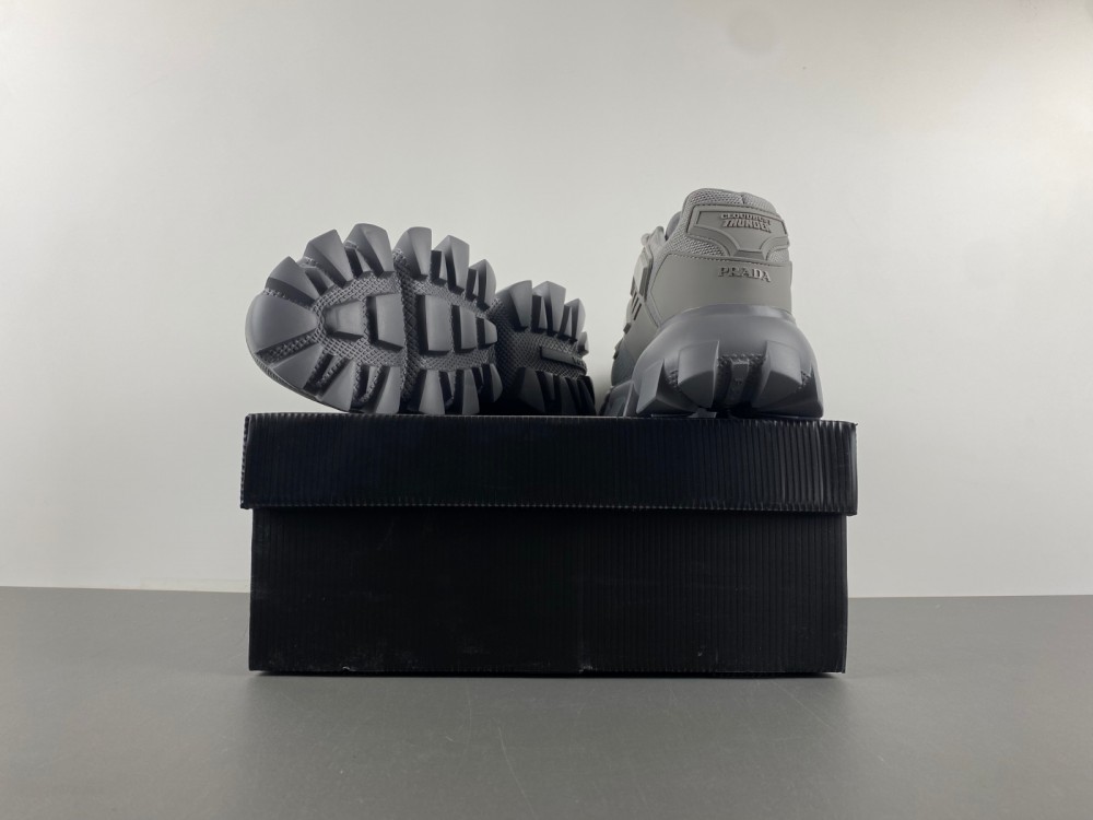 Pradaa Cloudbust Thunder grey C093 20 6378p CA0121 4758A