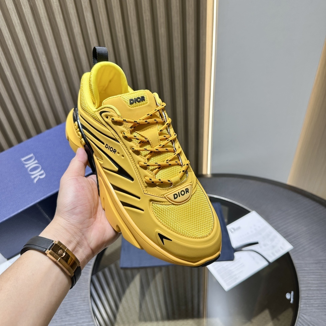 Dioor B44 yellow sneaker 03