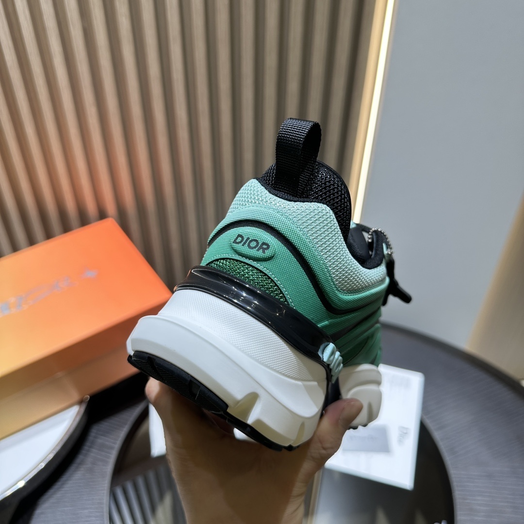 Dioor B44 green sneaker 09
