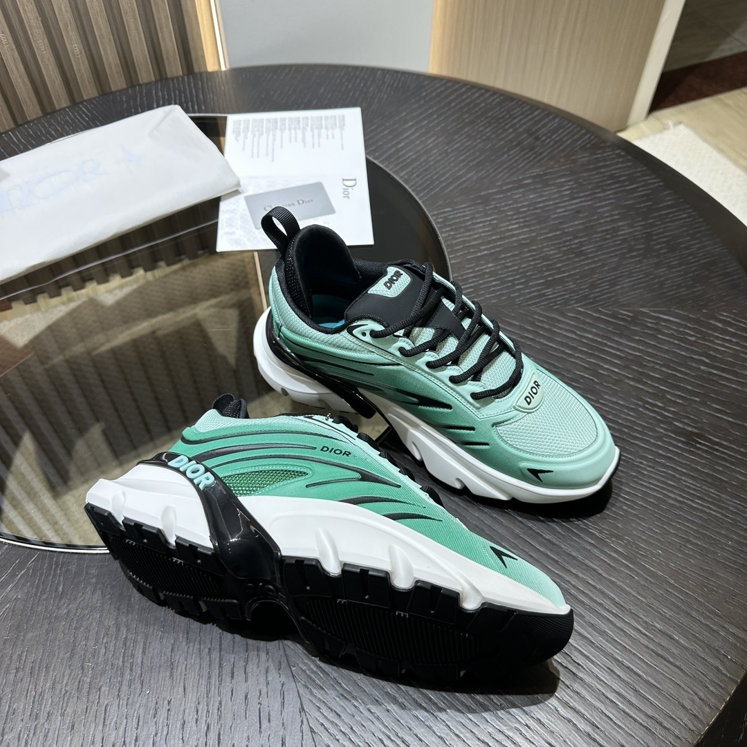 Dioor B44 green sneaker 09
