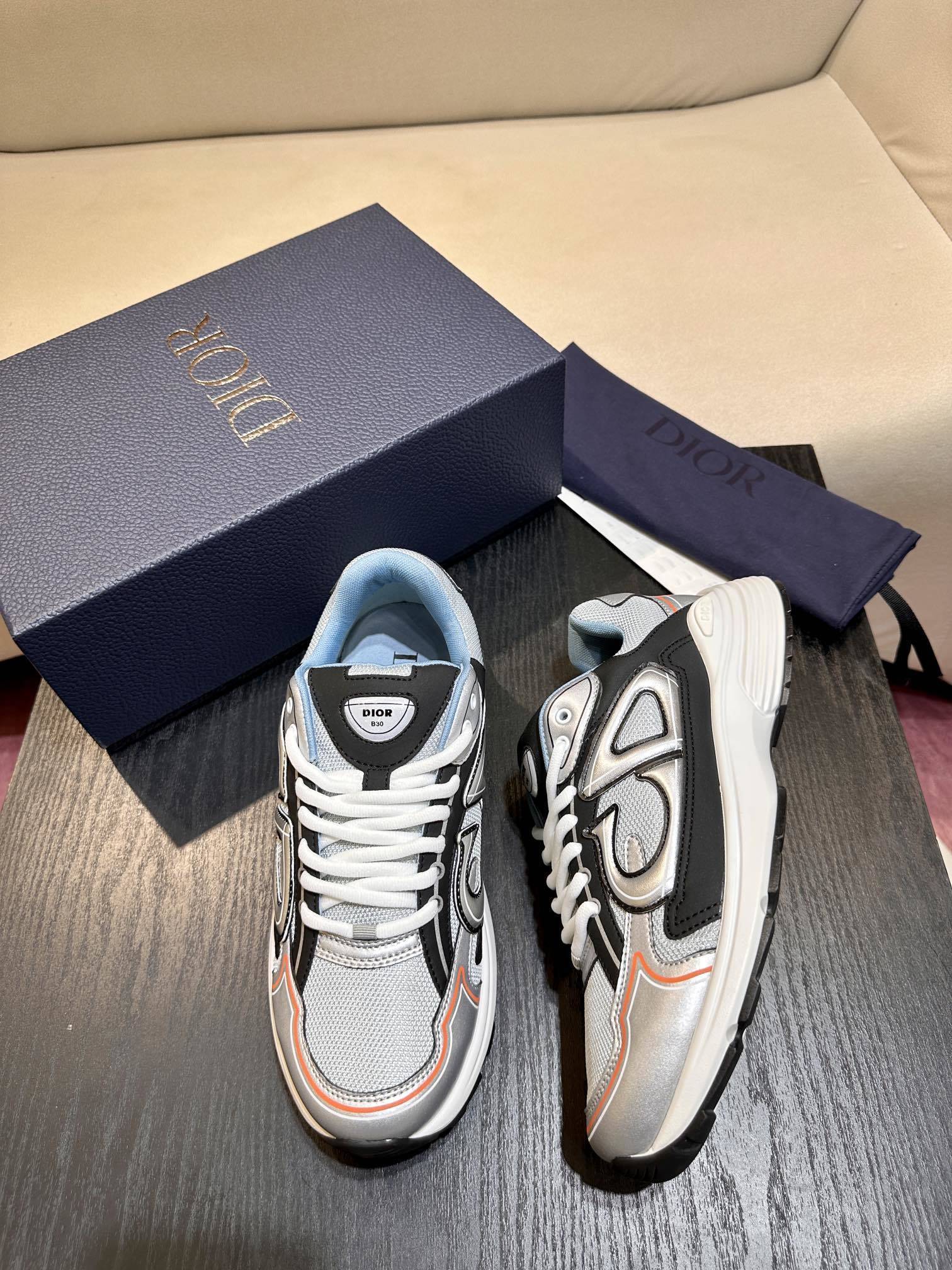 Dior B30 sneaker 04