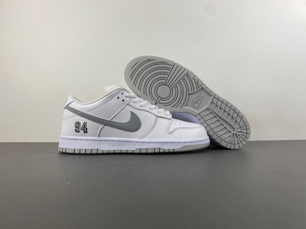 Nike SB Dunk Low Supreme 94 White Metallic Silver HQ8487-100