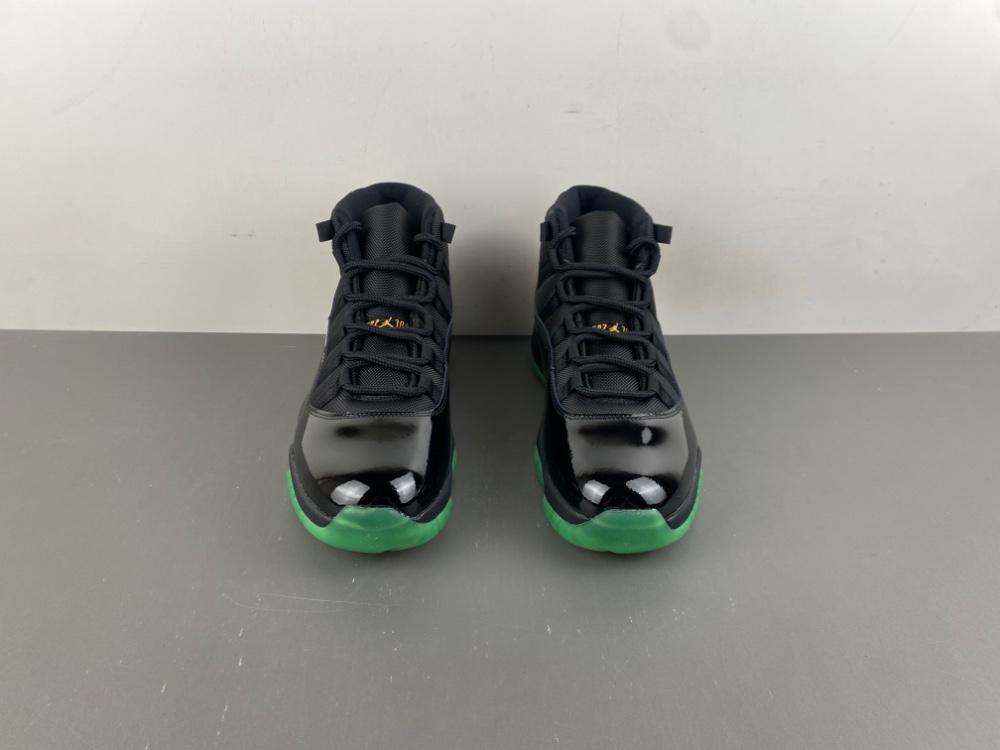Air Jordan 11 Retro black green CT8012-037