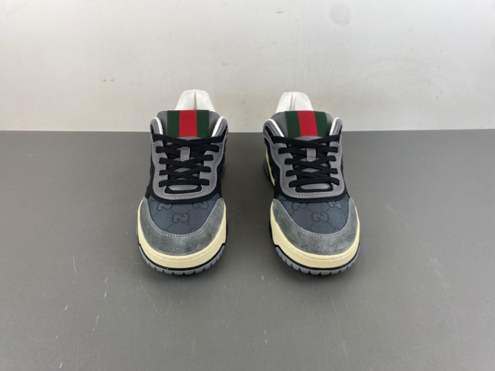 Gucci shoes 10